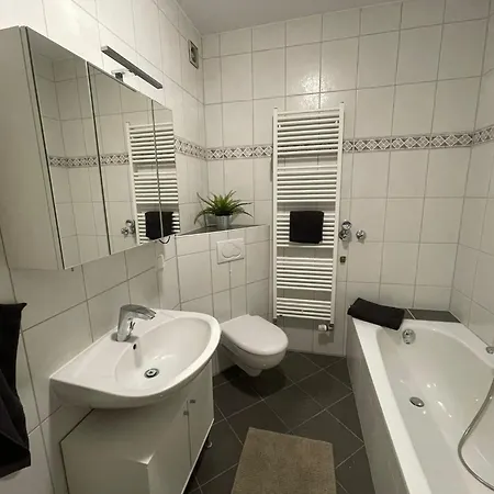 Ferienwohnung Mia Niestetal Esterno foto